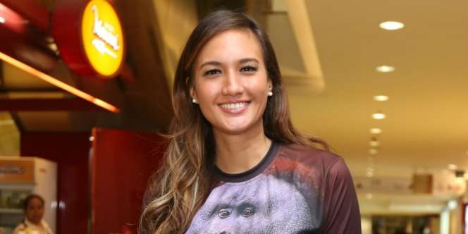 Nadine Chandrawinata Dikabarkan Sudah Menikah, Ini Kata Ayah