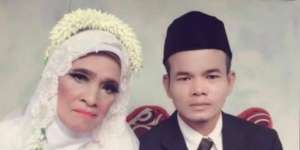 Usai Dinikahi Pemuda, Nenek Manih Kini Hamil 5 Bulan