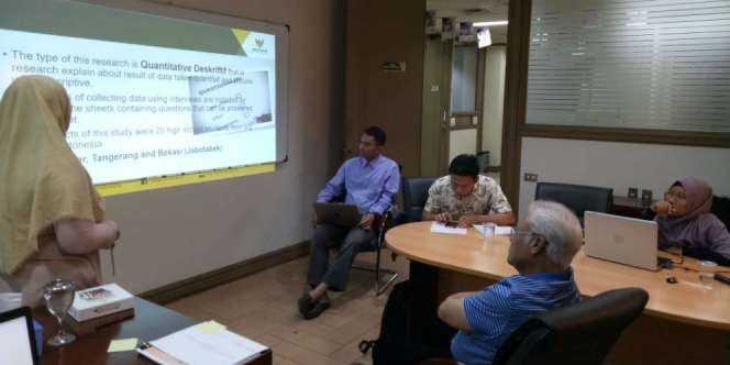 Guru Sekolah Cendekia Baznas jadi Pemakalah Zakat di Australia