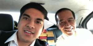 Menteri Tampan Malaysia Selfie Bareng Jokowi, `Makasih Bro`