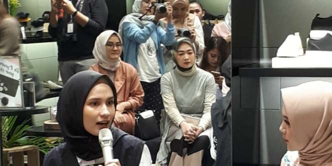 Cara Padu Padan Sepatu dan Pakaian ala Selebgram Hijab