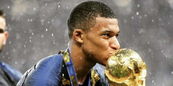 Pantas Diperebutkan! Terkuak Harga Trofi Piala Dunia Rp287 M