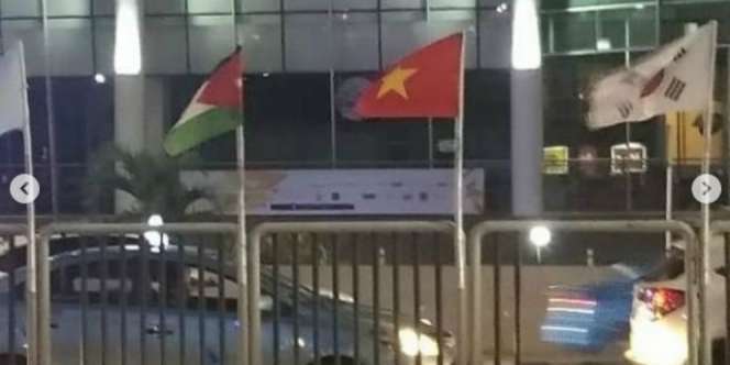 Anies Intruksikan Bendera Peserta Asian Games Dipasang Lagi