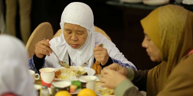 Cermat Memilih Makanan Saat Berada di Tanah Suci