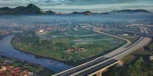 3 Jalan Tol Terindah Indonesia, Pemandangannya Mengagumkan