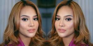 Tutorial Makeup Aurel Hermansyah, Bikin Pipi Jadi Tirus