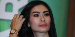 Emosi Dengar Komentar Fatin Lubis, Iis Dahlia: Siapa Elu?