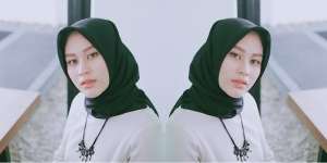 Irna Syahputri: Cara Mudah Merias Alis Berbentuk Diagonal