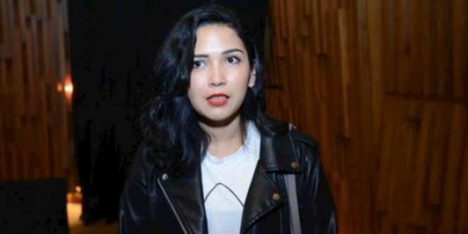 Dua Cara Dinda Kanyadewi Tampil Pede