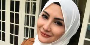 Kisah Natalie Sarah dari Mualaf Kini Berhijab
