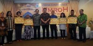 Mimpi yang Terwujud, Wanita 51 Tahun Pergi Umroh Gratis