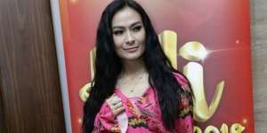 Yusril Ihza Mahendra Lip Sync Lagu Agnezmo, Iis Dahlia Berang
