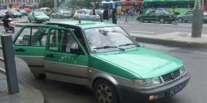 Ongkos Taksi Lebih Bayar 100 Kali, Lihat yang Dilakukan Sopir