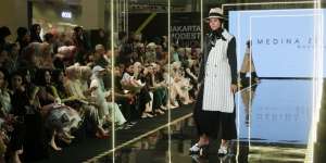 Cantik dan Elegan, Koleksi Modest Wear dari Hijaber Miliarder
