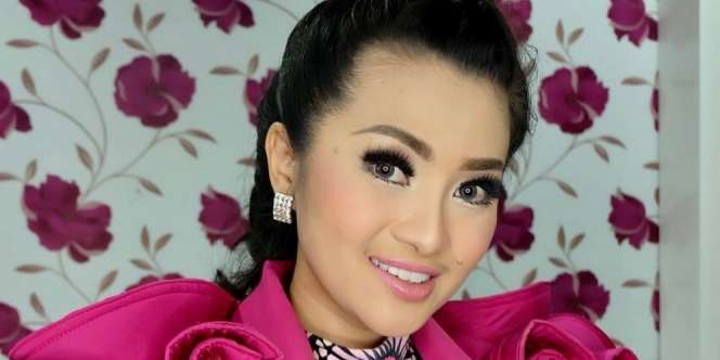 Iis Dahlia Terus Disorot, Fitri Carlina Ikut Berkomentar