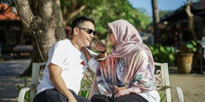 Ucapan Ben ke Istri di Ultah Pernikahan Bikin 'Baper' Maksimal