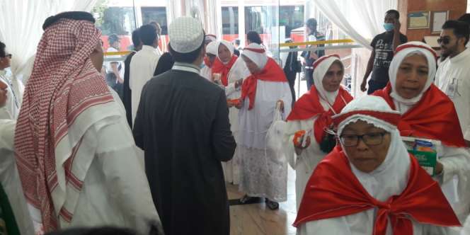 Inilah yang Terjadi Jika Jemaah Haji Pakai Ihram Sejak di Tanah Air