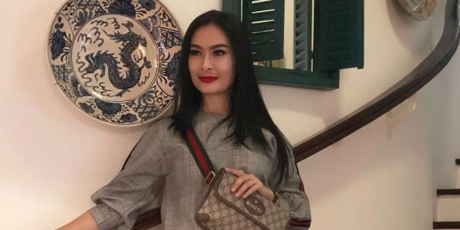 Ditanya Langsung Iis Dahlia, Jawaban Waode Sofia Mengejutkan