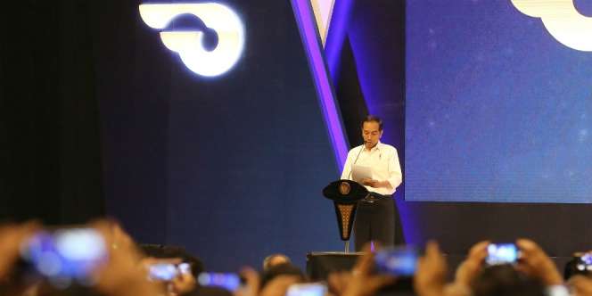 Jokowi Wanti-wanti 3 Tantangan Hadang Pebisnis Otomotif