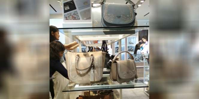 Cantiknya Tas Koleksi Musim Panas 2018 Milik Guess