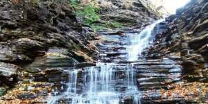 4 Air Terjun di Indonesia Ini Memiliki Pesona Mistis