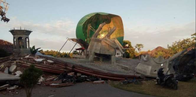 3 Shaf Jemaah Isya Terjebak di Masjid Saat Gempa Lombok, Innalillahi