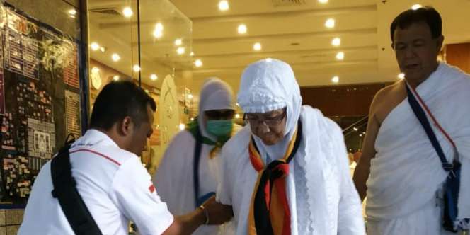 Jemaah Haji Masih di Tanah Suci, Air Zamzam Sudah Tiba di Rumah