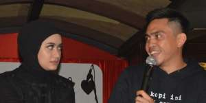 Sering Kerja Bareng Suami, Ini Curhat Ayudia