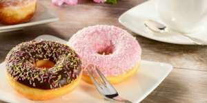 Resep Cara Mudah Membuat Donat yang Enak, Empuk & Mengembang, Beserta Toppingnya