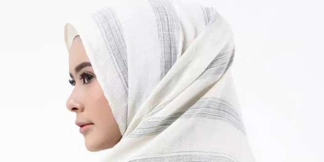 Ini Perbedaan Tren Hijab Indonesia dan Malaysia