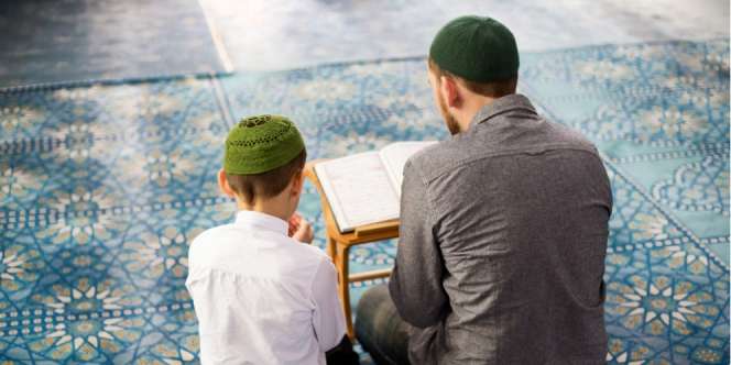 Berikan Nasihat Akhlak Luqman untuk Buah Hati
