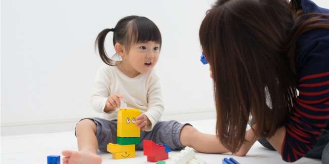 Gejala Autisme Bisa Terlihat Saat Anak Main 'Ciluk-Ba'