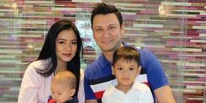 Wajah Jadul Titi Kamal-Christian Saat Pacaran, Ada yang Beda?