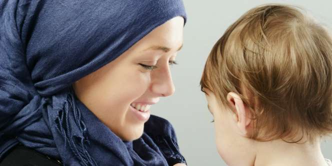 Kisah Inspirasi Feeza Fauziah Saat Menyapih Buah Hati