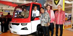 Jokowi Sebut Mesin Mobil Desa Ini `Galak`