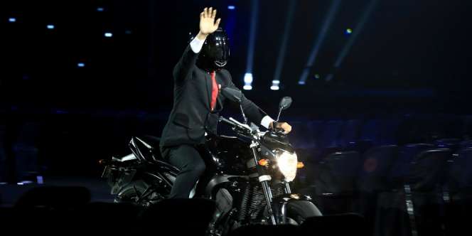 Aksi Jokowi Nunggang Moge di Asian Games, Kaesang: Saya Tadi Stuntman