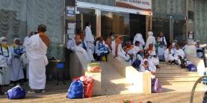 10 Bus Modifikasi Disiapkan untuk Safari Wukuf