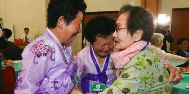 Pertemuan Haru Lansia yang Terpisah 70 Tahun