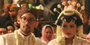 Selamat, `Putri Bungsu` Mbak Tutut Tengah Hamil