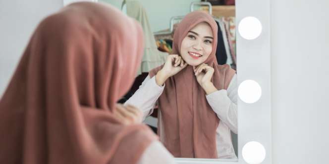 Dandan Sebelum Sholat, Bagaimana Hukumnya?