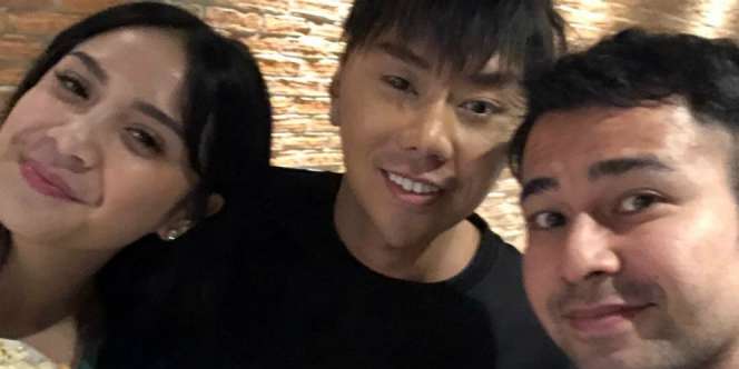 Foto Bareng Raffi Ahmad, Wajah Roy Kiyoshi Jadi Sorotan