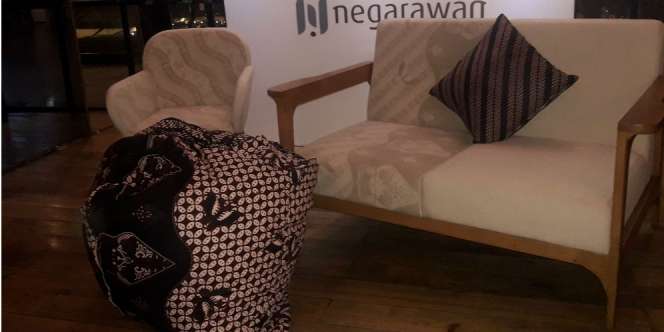 Melirik Koleksi Furnitur Apik dengan Sentuhan Batik