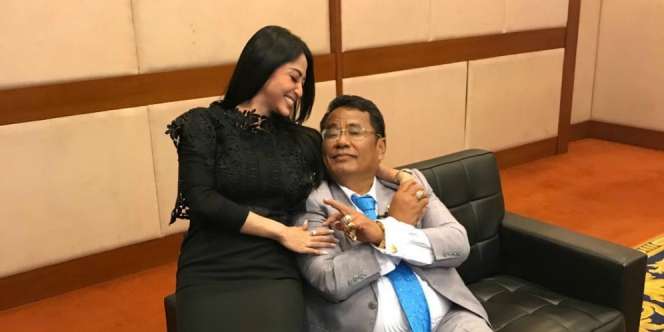 Ditanya Malam Pertama Dengan Saipul Jamil, Jawaban Dewi Perssik Mengejutkan