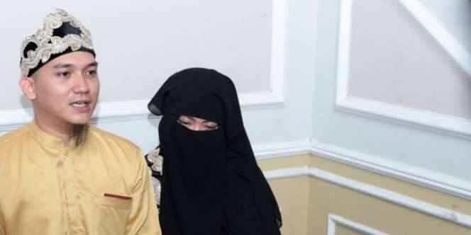 Curhat Istri Egi John: Wanita Bercadar Itu Bukan Saya