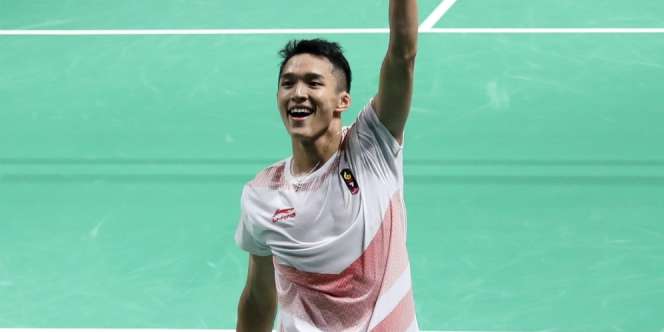 Menang Dramatis, Jonatan Christie Langsung Selebrasi Buka Baju