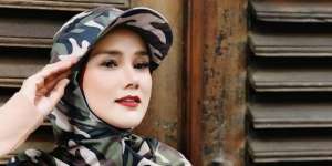 Beda Banget Wajah Mulan Jameela Sebelum dan Sesudah Makeup