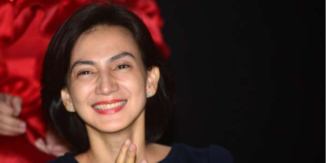 Postingan Wanda Hamidah Sindir Ahmad Dhani? 