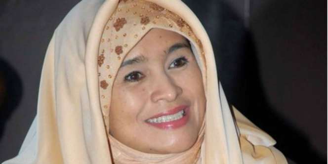 Izinkan Neno Warisman Pakai Mikrofon, Kru Lion Air Dilarang Terbang