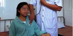 Mau Ujian, Saking Stres Si Siswi Berkeringat Darah