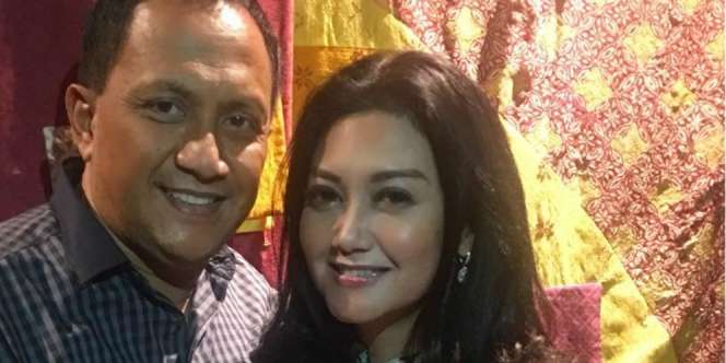 Ucapan Mesra Bella Saphira untuk Sang Suami, Sweet Banget!